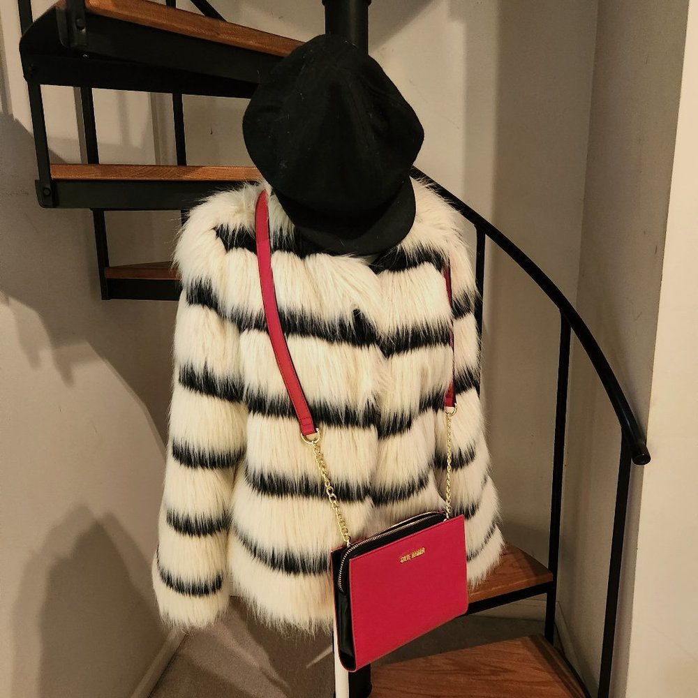 Steve Madden Bkalir Crossbody